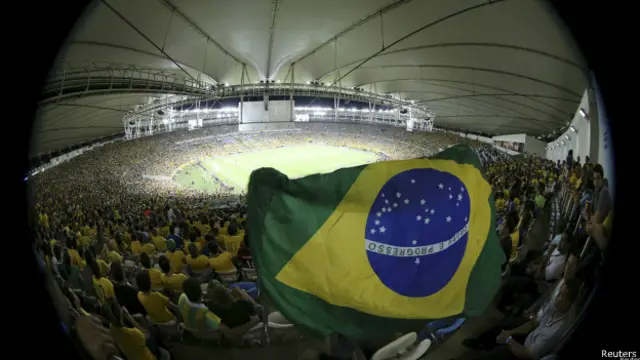 Torcedores no Maracanã durante a Copa das Confederações / Crédito da foto: Reuters