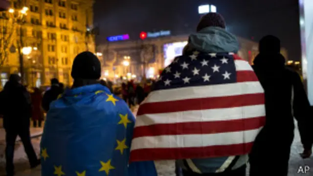 Участники акций протеста в Киеве