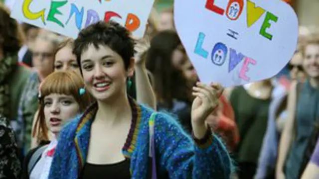 آسٹریلیا کی نئی نسل کے بہت سے لوگ ہم جنس پرست شادی کے حامی ہیں