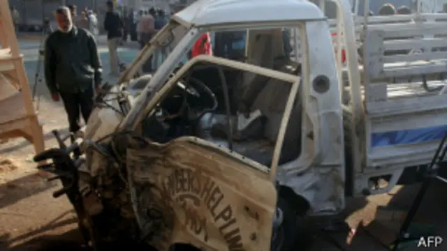 کراچی میں رینجرز کو پہلے بھی نشانہ بنایا جاتا رہا ہے