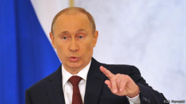 Владимир Путин выступает с посланием Федеральному Собранию 12 декабря 2013 года