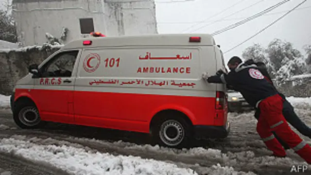 أصيبت عدة مناحي من الحياة بالشلل