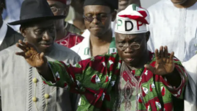 Wannan wasikar dai martani ne da 'yan Najeriya da dama ke dako daga Shugaba Jonathan.