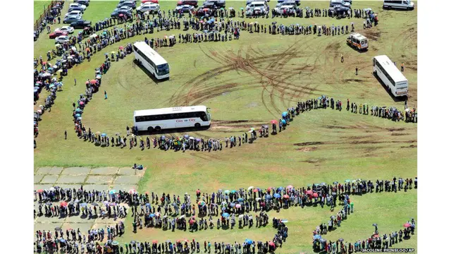 मंडेला, दक्षिण अफ्रीका