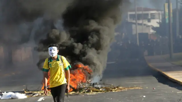 Protestos no Brasil. AP