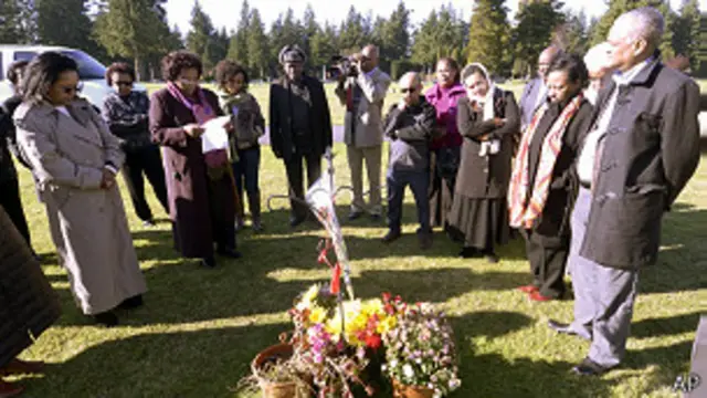 Memorial por Hana Williams