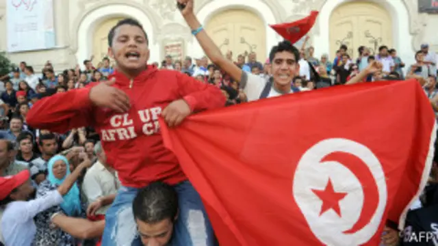 شهدت تونس احتجاجات طالبت باستقالة الحكومة التي تقودها حركة النهضة