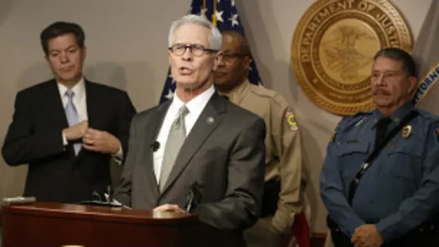 अमरीकी अटॉर्नी ग्रिसम लोवेन पर आरोप