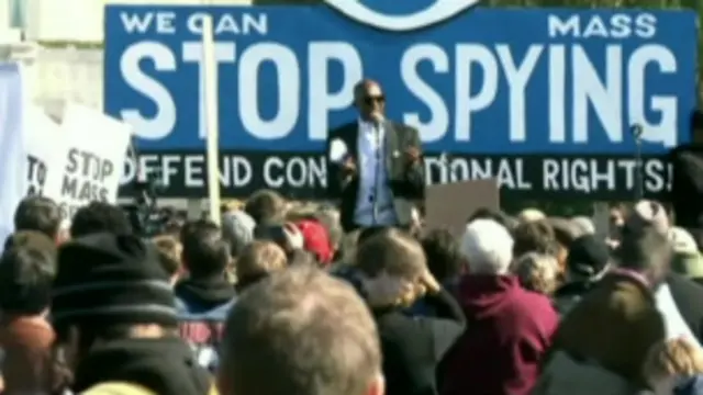 امریکہ سمیت دنیا بھر میں امریکہ کے نگرانی کے پروگرام پر شدید ردِعمل سامنا آیا ہے