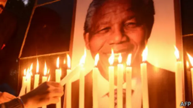 سيرقد مانديلا في مثواه الأخير بقرية كونو