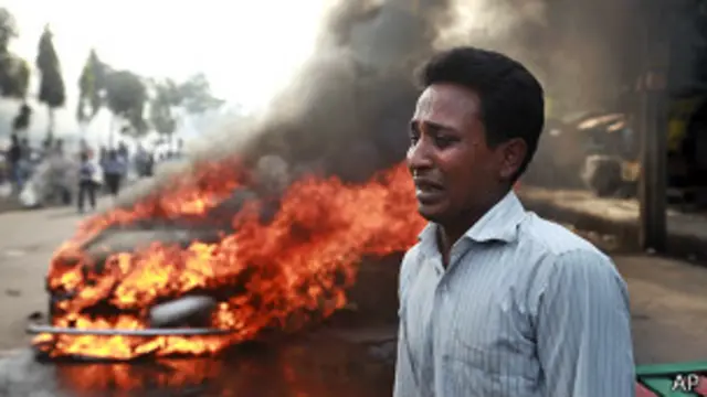 شهدت بنغلاديش أعمال عنف عقب إعدام عبد القادر ملا