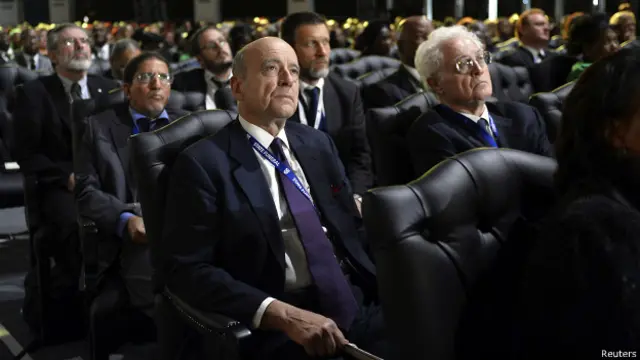 آلن ژوپه و لیونل ژوسپن، نخست وزیران پیشین فرانسه