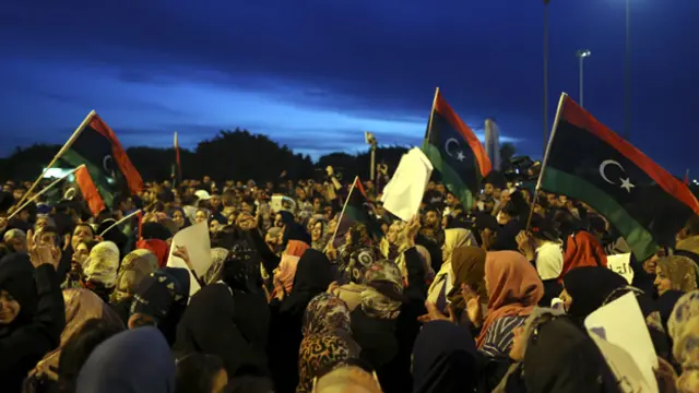 مظاهرة في بنغازي ضد المسلحين الاسلاميين