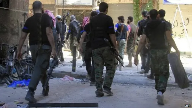 Suriyada müxalifət döyüşçüləri