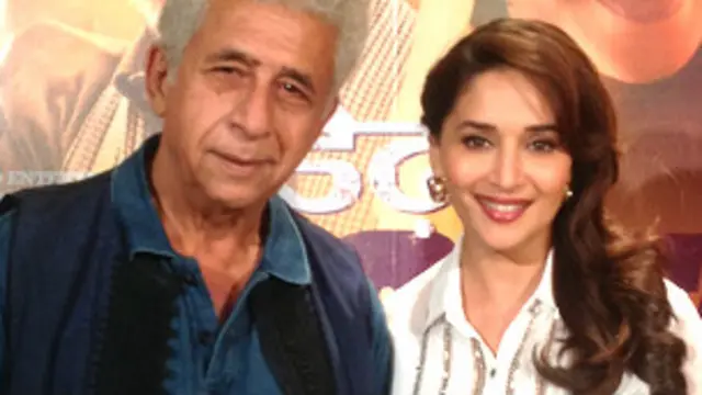 نصیرالدین شاہ ڈیڑھ عشقیہ میں مادھوری کے مدمقابل کام کر رہے ہیں