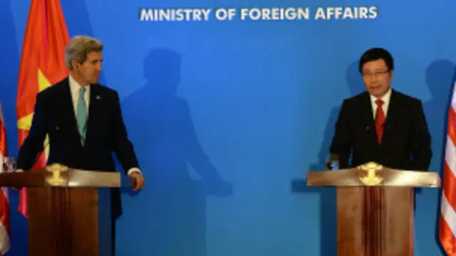 Ông Kerry từng nói ông đã trao đổi thẳng thắn và cởi mở với người tương nhiệm phía VN về một loạt các chủ đề bao gồm nhân quyền.