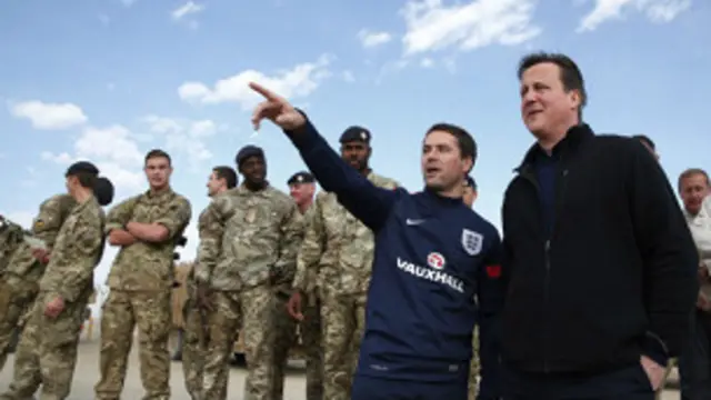 لومړي وزیر ډېوډ کامروون هم وویل چې د دواړو هېوادونو ترمنځ لوبه یو ډېر ښه نظر دی.