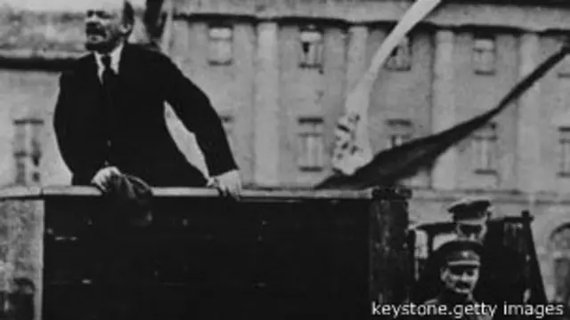 Vladimir Lenin, Trotsky, व्लादिमीर लेनिन, ट्राट्स्की