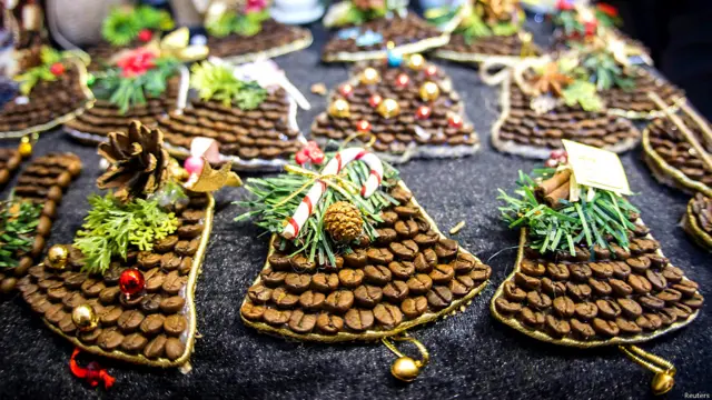 कज़ाकिस्तान, अलमाटी, क्रिसमस का त्योहार, क्रिसमस आर्ट फ़ेयर, क्रिसमस मेला, 