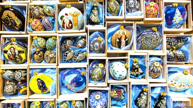 कज़ाकिस्तान, अलमाटी, क्रिसमस का त्योहार, क्रिसमस आर्ट फ़ेयर, क्रिसमस मेला, 