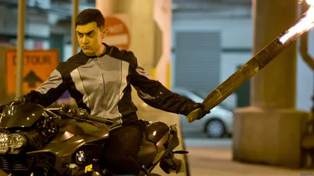 ایسی خبریں بھی آ رہی ہیں کہ اس فلم کے لیے سینیما ہالوں میں ٹکٹوں کی قیمتوں میں اضافہ کیا جا سکتا ہے۔ تاہم عامر خان نے ایسی کسی بھی خبر سے لاعلمی ظاہر کی ہے۔