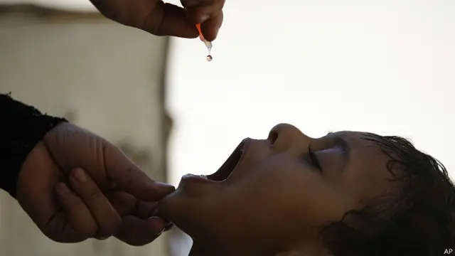 Campaña de vacunación de polio