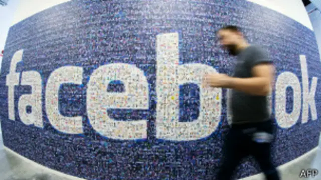 فيسبوك يتصدر قائمة بحث غوغل في بريطانيا 