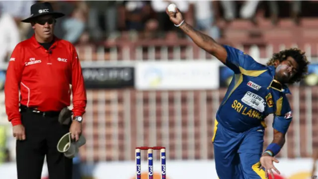 سری لنکا کی جانب سے لکمل، پریرا اور پرسنّا نے ایک ایک کھلاڑی کو آؤٹ کیا