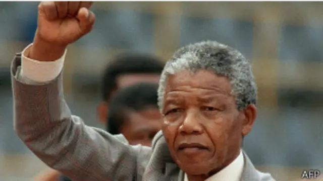 توفي مانديلا في ديسمبر/كانون أول الماضي عن عمر يناهز 95 عاما.
