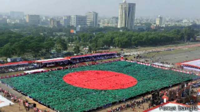दिसंबर 1971 में भारत और पाकिस्तान के बीच शुरू हुए युद्ध के फलस्वरूप बांग्लादेश के रूप में एक नए देश का जन्म हुआ.