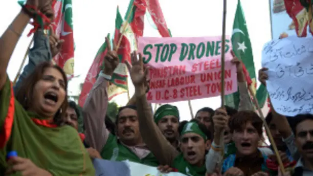 پاکستان میں بھی ڈرون حملوں کی مخالفت کی جاتی ہے