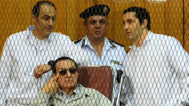 Hosni Mubarak e filhos