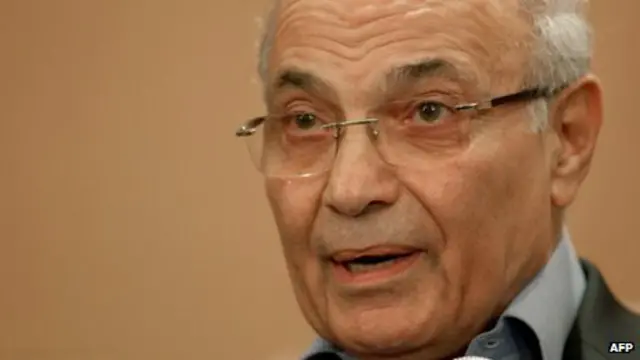 احمد شفیق در غیابش محاکمه شد