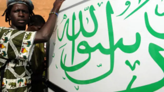 يعتبر الاسلام في البلدان العربية أهم سبب لترويج المساواة بين الناس ونبذ التفرقة