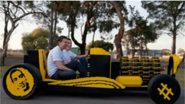 اس کار کو بنانے میں 18 ماہ لگے