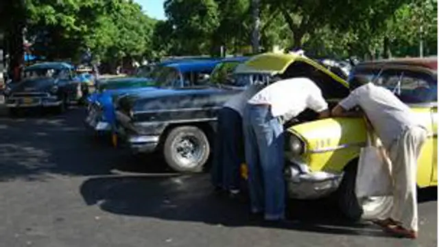 Autos en Cuba