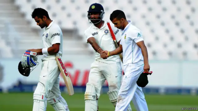 चेतेश्वर पुजारा और विराट कोहली