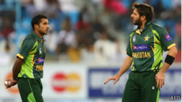 پاکستانی ٹیم نے آخری 10 اوورز میں 92 رنز بٹورے تھے لیکن سری لنکا کے87 رنز کی اہمیت اس لیے اہم ہے کہ وہ جیت کا سبب بنے