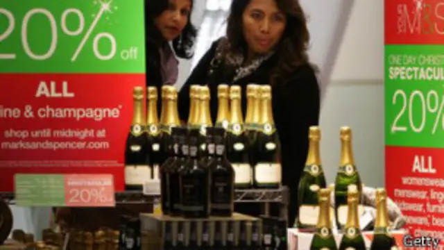 سیکیولر کمپنی ہونے کی وجہ سے ہم اپنے ملازمین اور صارفین دونوں میں ہی تمام مذہبی عقائد کا احترام کرتے ہیں: ترجمان مارکس اینڈ سپنسر