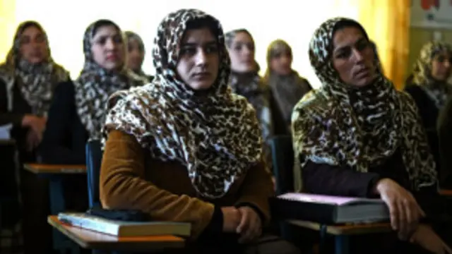 په کانکور کې د کونړي نجونو د ډېر ګډون اصلي لامل په کونړ کې د پوهنتون جوړېدل دي.