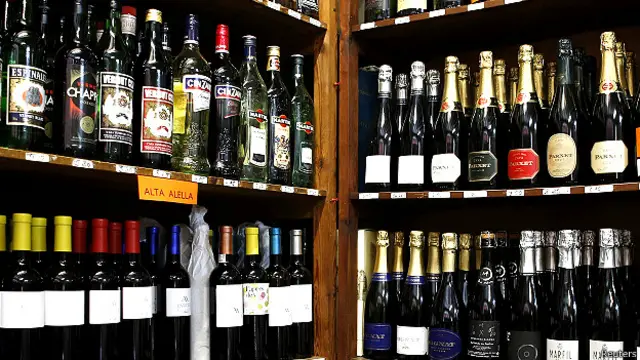 वाइन की बोतलें