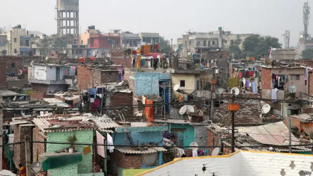 दिल्ली में झुग्गी झोपड़ी