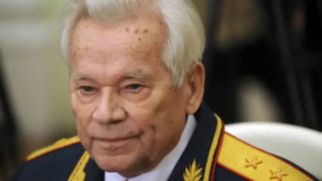 Mihail Timofeyeviç Kalaşnikof öldü