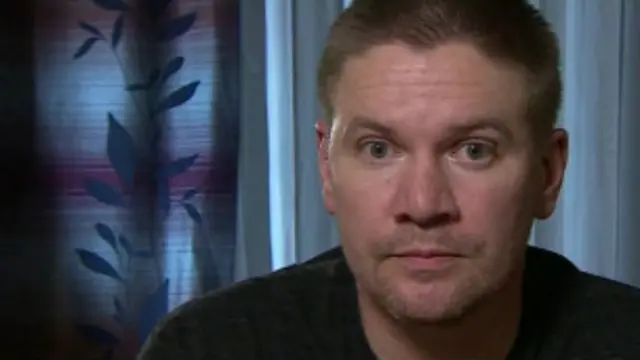 俄国撤销对参加北极抗议的绿色和平30名成员之一的佩雷特的刑事指控。