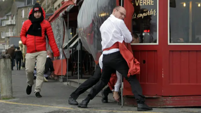 Шторм во Франции