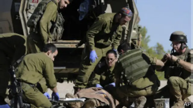 د اسرائیلو د پوځ په یوه اعلامیه کې راغلي، چې "په تېرو ۲۴ ساعتونو کې، په غزه کې د اسرائیلو ۷ افسران او پوځیان وژل شوي".