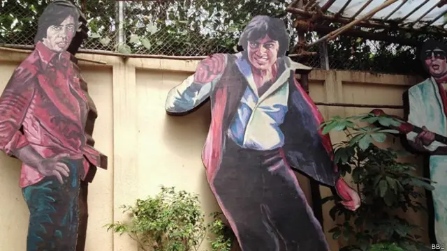 अमिताभ बच्चन का दफ़्तर जनक