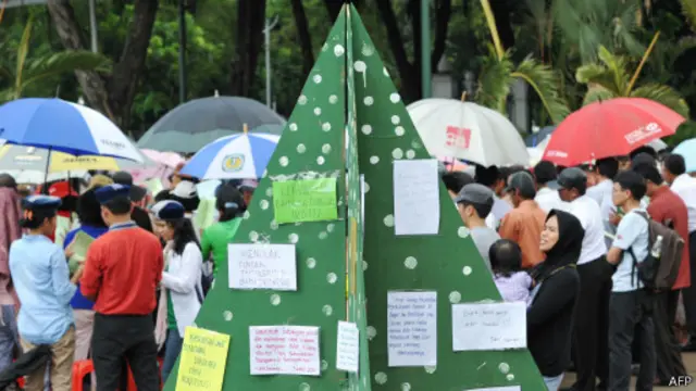 Ibadah Natal di seberang Istana Merdeka