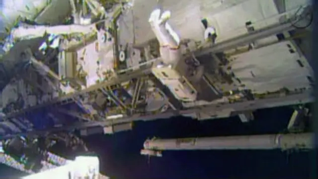 नासा स्पेस स्टेशन स्पेसवाक