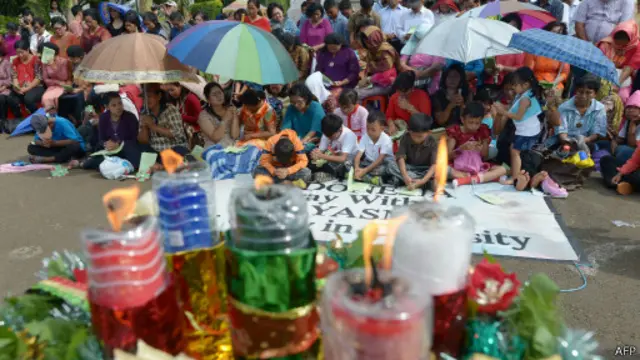 Ibadah Natal di seberang Istana Merdeka